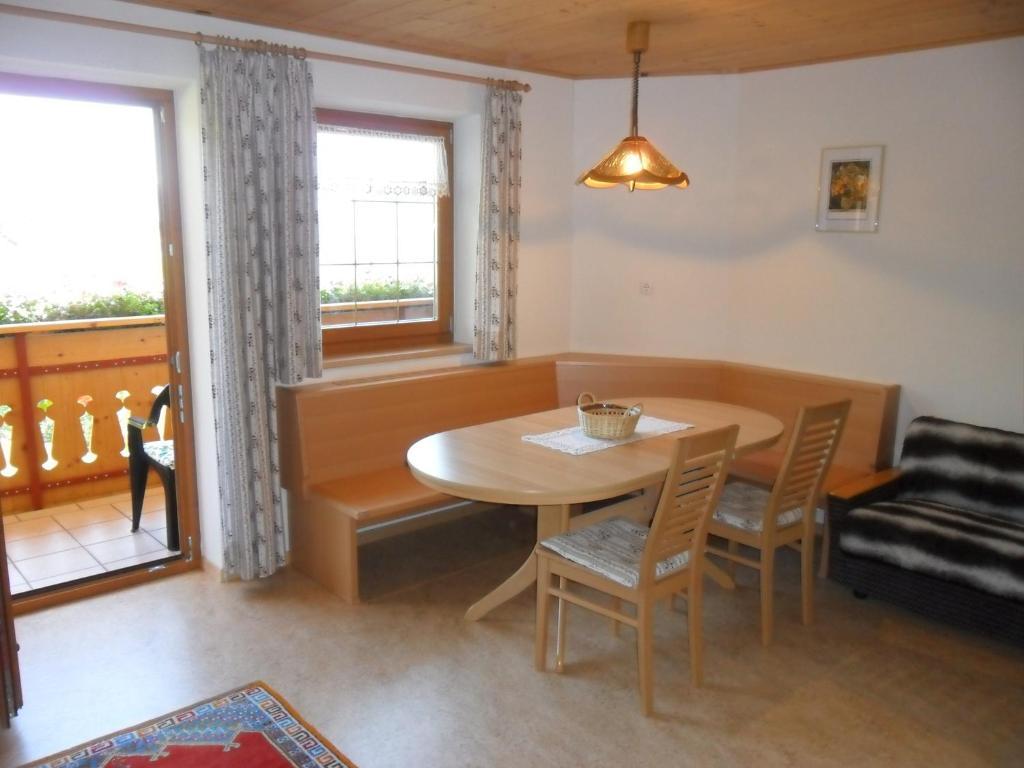 Aparthotel Maurerhof Telves Ratschings Zimmer foto